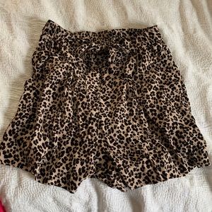 High waisted leopard shorts